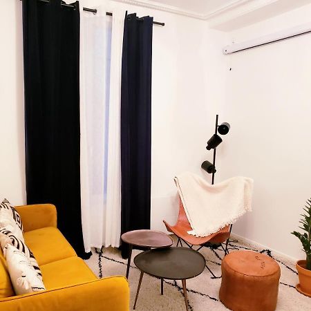 Paris : Appartement D'Exception - Batignolles Экстерьер фото